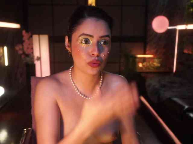 Modelo: Alessa-Goreng