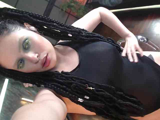 Modelo: Alessa-Goreng