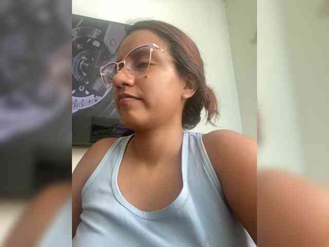 Angellx Live Webcam on BongaCams