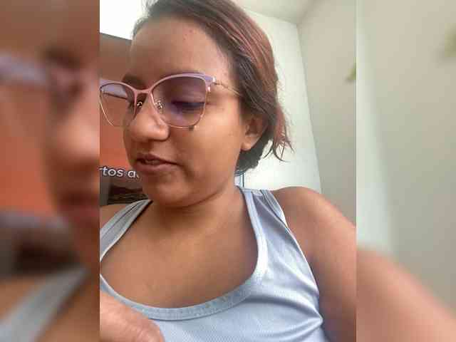Angellx Live Webcam on BongaCams