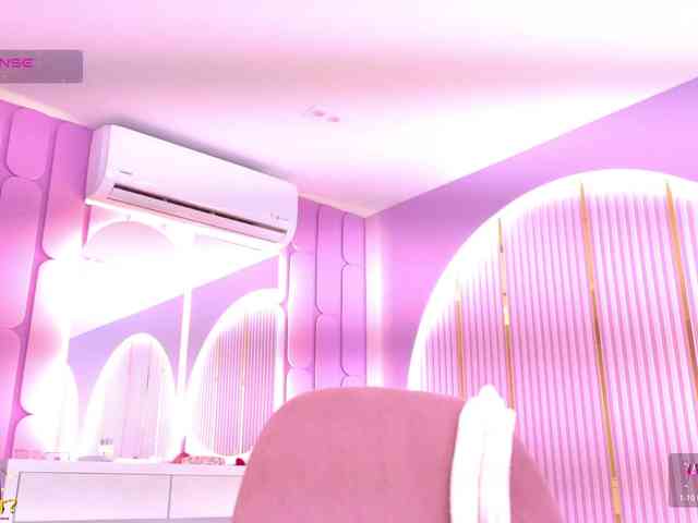 Angellx Live Webcam on BongaCams