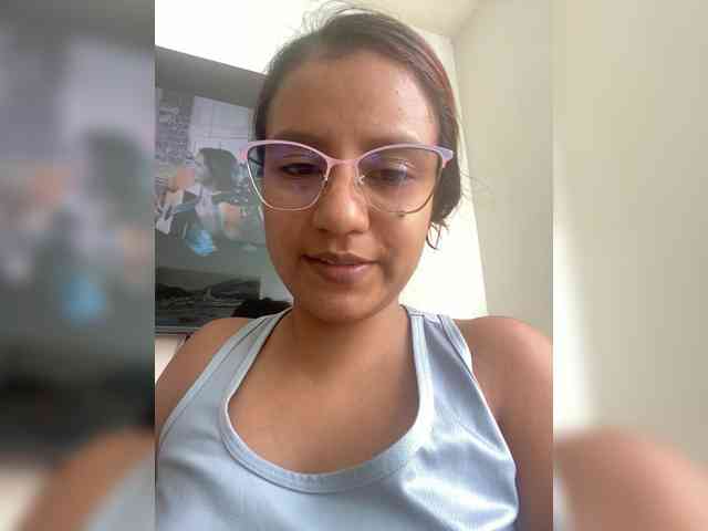Angellx Live Webcam on BongaCams