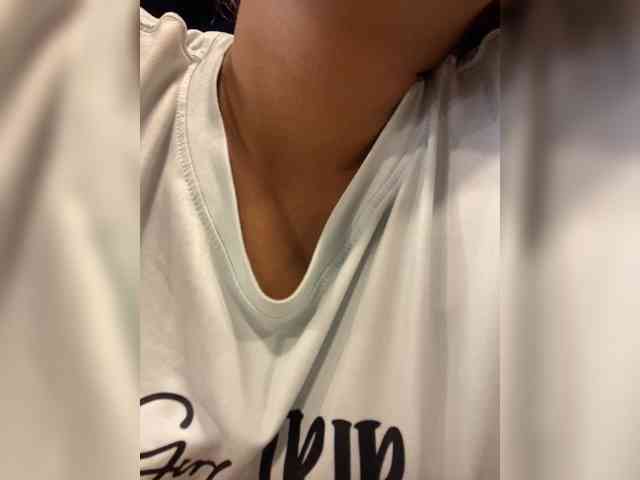 Angellx Live Webcam on BongaCams