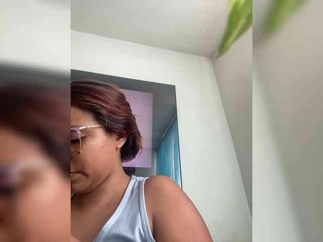 Angellx Live Webcam on BongaCams
