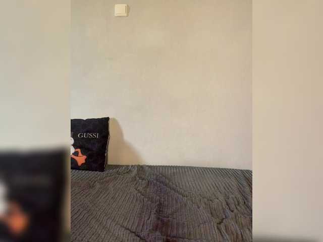 Saliss1's BongaCams show and profile