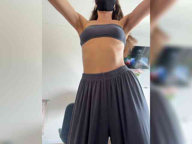 Saliss1 Sex Cam Show