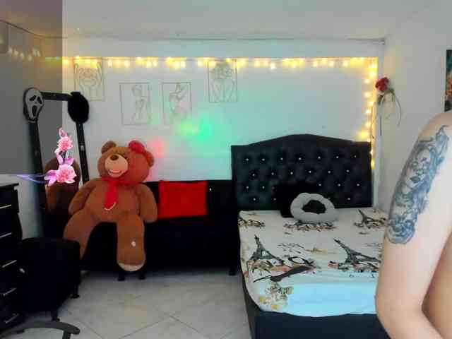 Melanny-lopez-18