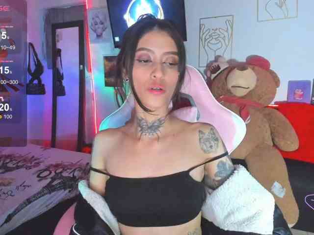 Melanny-lopez-18