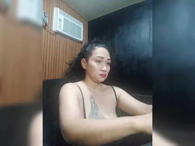 Jeansy23 — bongacams