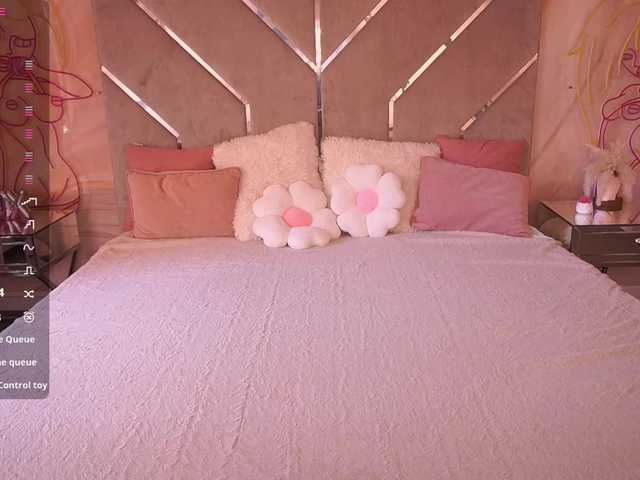 CarolinaDi live cam on BongaCams