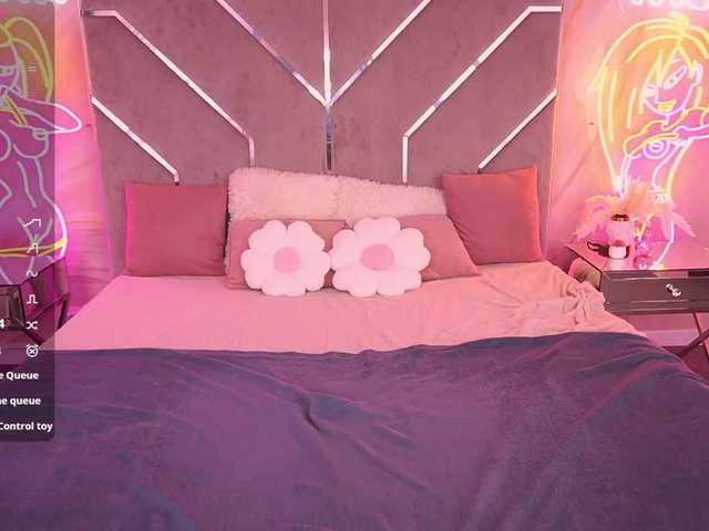 CarolinaDi live cam on BongaCams