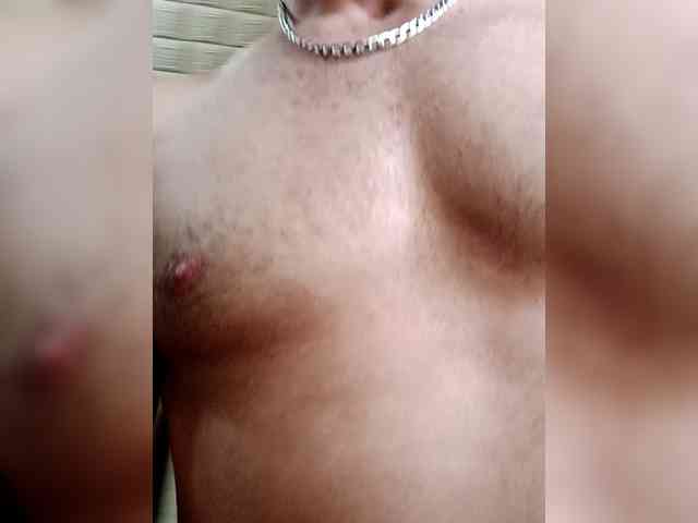 Vitamin4ik0571 Live Webcam on BongaCams