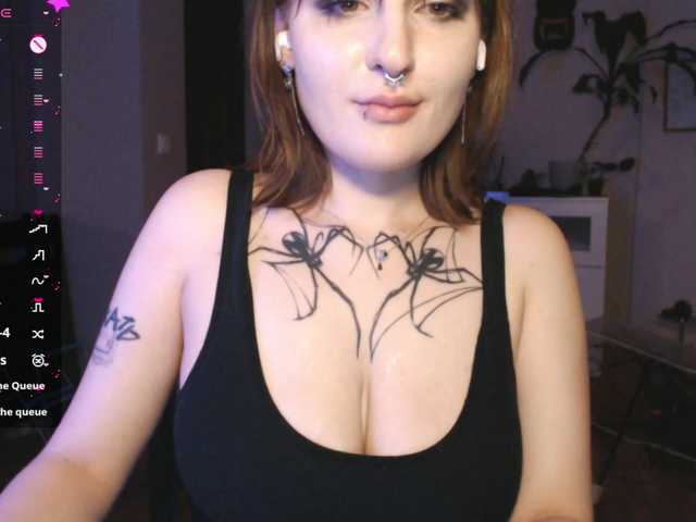 le modèle momorenaaa est en webcam porno dans un show sur le site bongacams, il possède les tags suivants: White/Caucasian,Brunette,Shaved