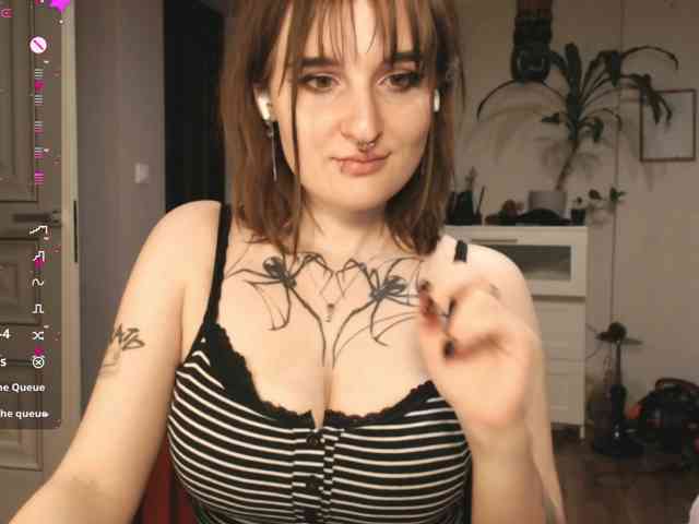 momorenaaa webcam