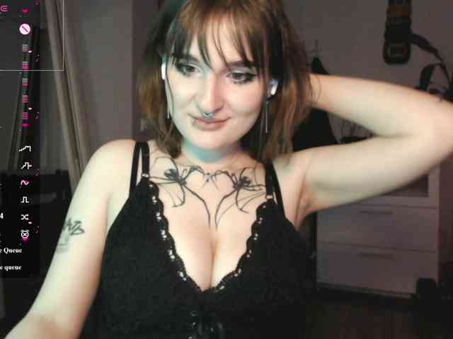 momorenaaa webcam