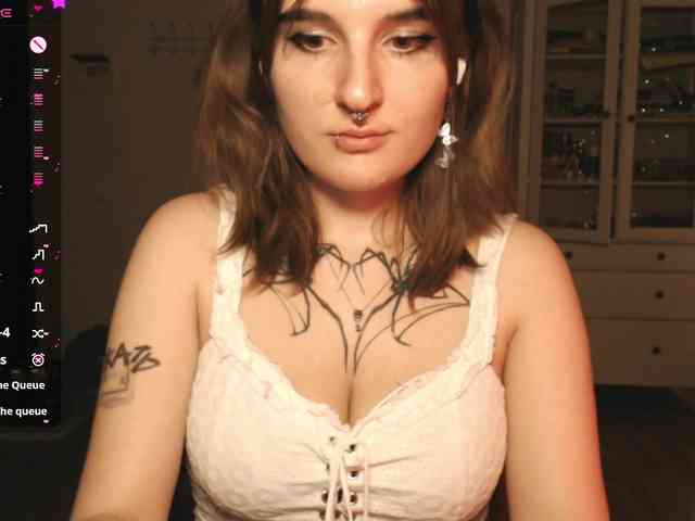 momorenaaa webcam