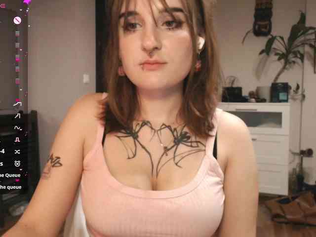 momorenaaa webcam