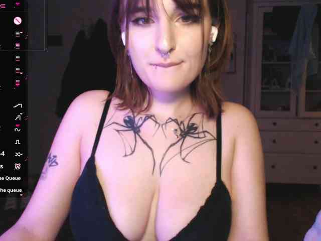 momorenaaa webcam