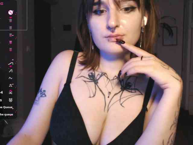 momorenaaa webcam