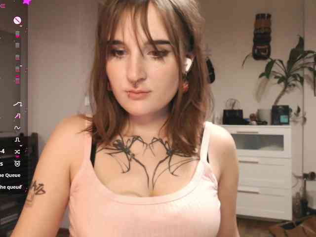 momorenaaa webcam