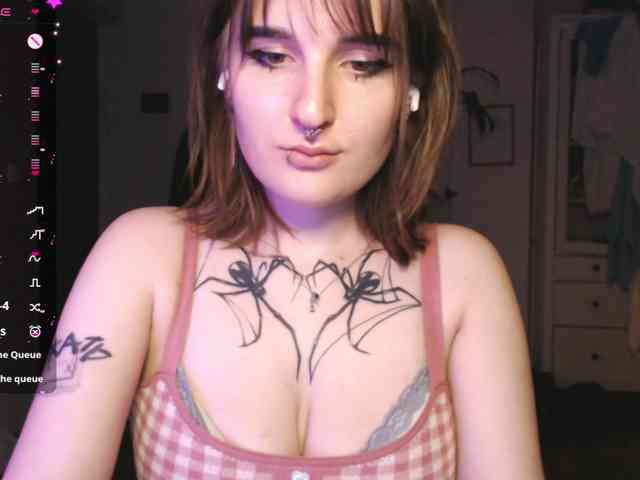 momorenaaa Live Webcam on BongaCams