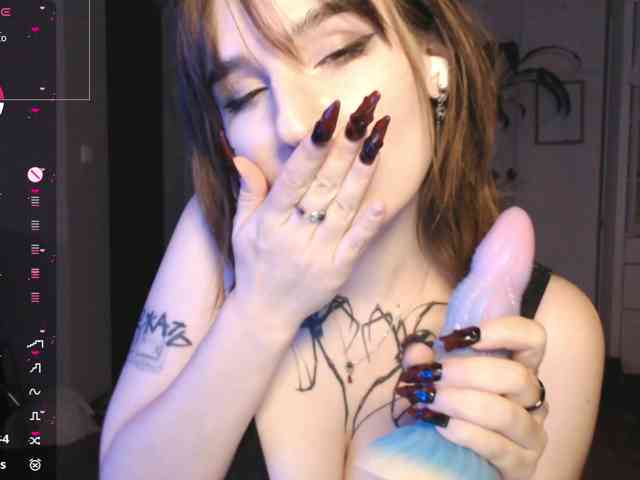 momorenaaa webcam