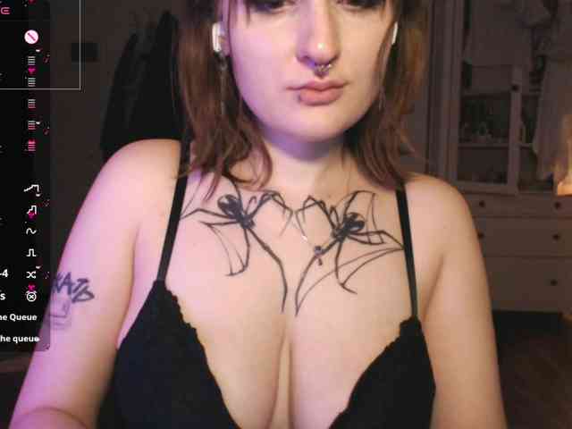 momorenaaa webcam