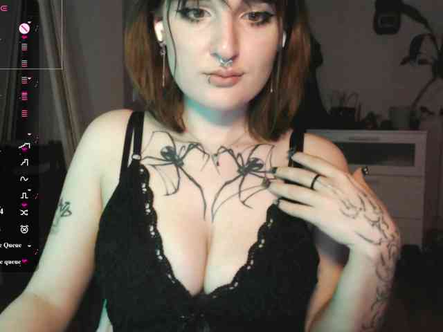 momorenaaa webcam