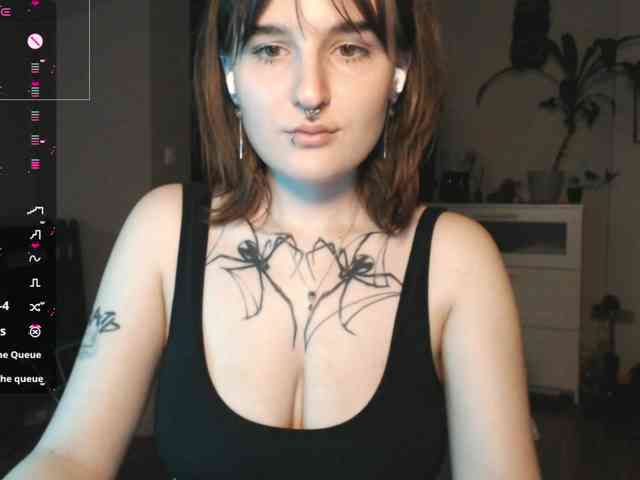 momorenaaa webcam