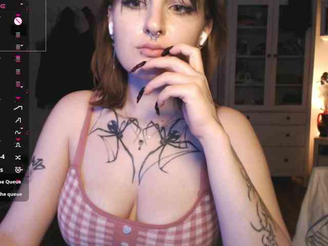 momorenaaa webcam