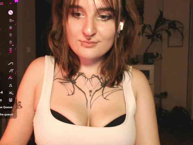 momorenaaa webcam