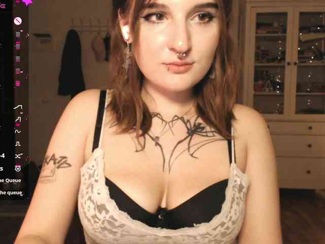 momorenaaa webcam