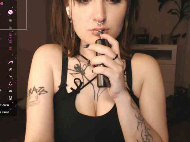 momorenaaa webcam