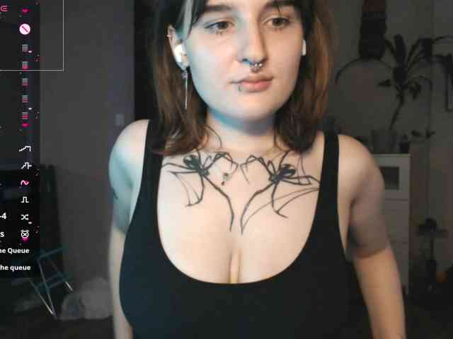 momorenaaa webcam