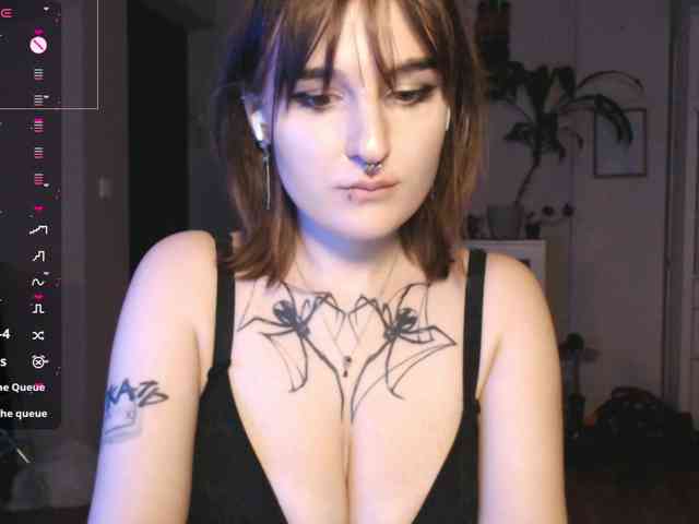 momorenaaa webcam