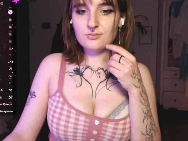 momorenaaa webcam