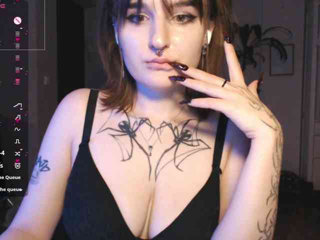 momorenaaa webcam