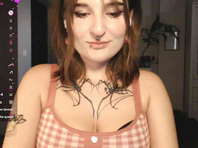 momorenaaa webcam