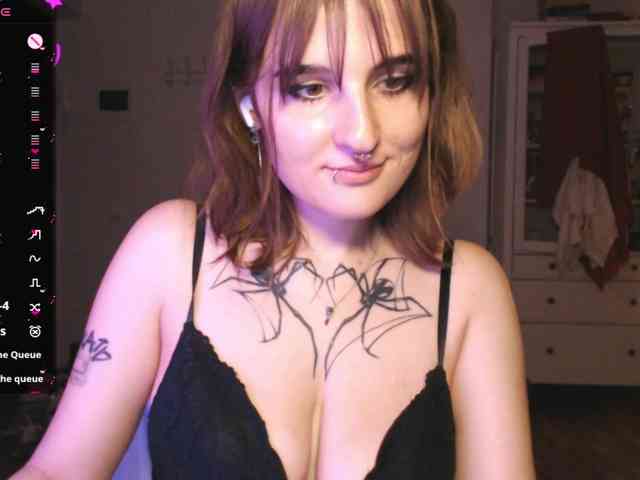 momorenaaa webcam