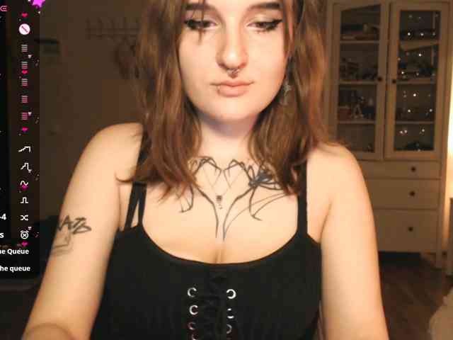 momorenaaa webcam