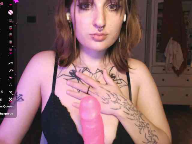 momorenaaa webcam