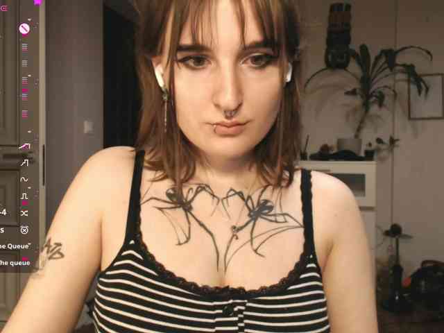 momorenaaa webcam