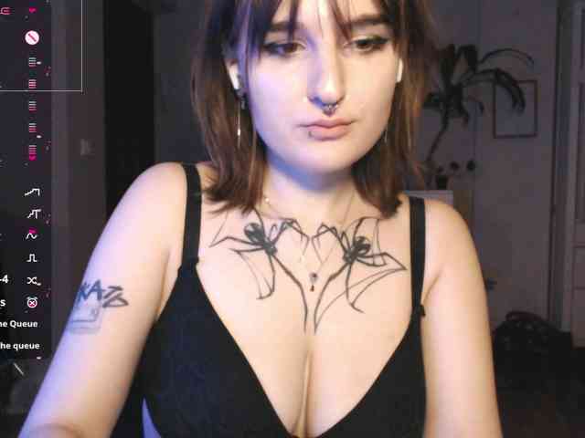 momorenaaa webcam