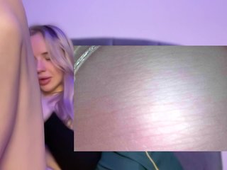 k1ss_me11 Porn Show