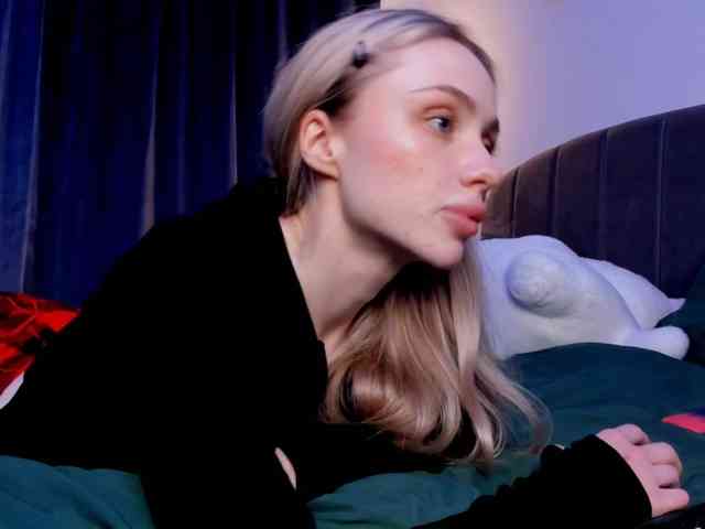 k1ss_me11 webcam