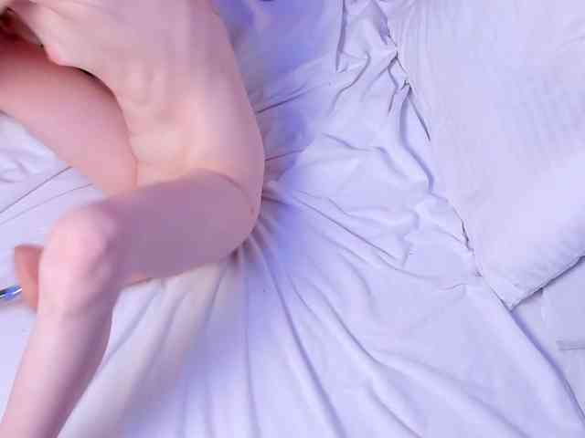 k1ss_me11 webcam
