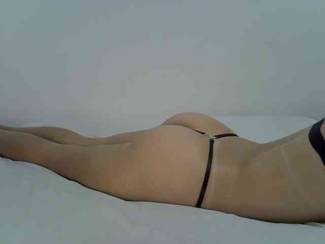 Modelo: AlanaMartins