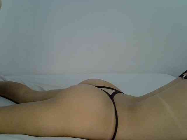 Modelo: AlanaMartins