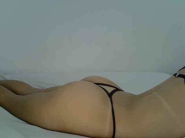 Modelo: AlanaMartins