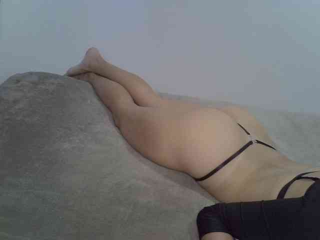 Modelo: AlanaMartins